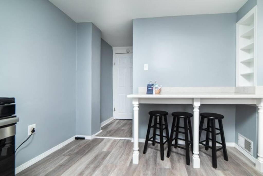 1St Floor - Free Parking - Washer & Dryer - Agh Apartment Pittsburgh Luaran gambar